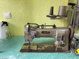 Máquina de Coser Profesional PFAFF 220V