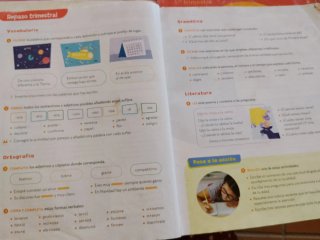Lengua Castellana y Literatura, 4 Primaria, Moc...
