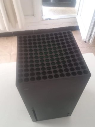Xbox Series X 1TB + 2 Mandos + Cables