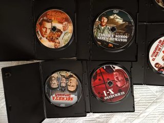 Lote 04 - 11 películas bélicas DVD