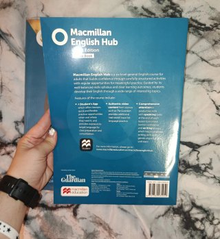 Macmillan English Hub B1 Student's book with Vi...