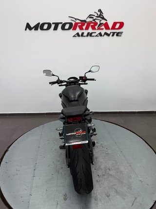 Honda CB 650 R