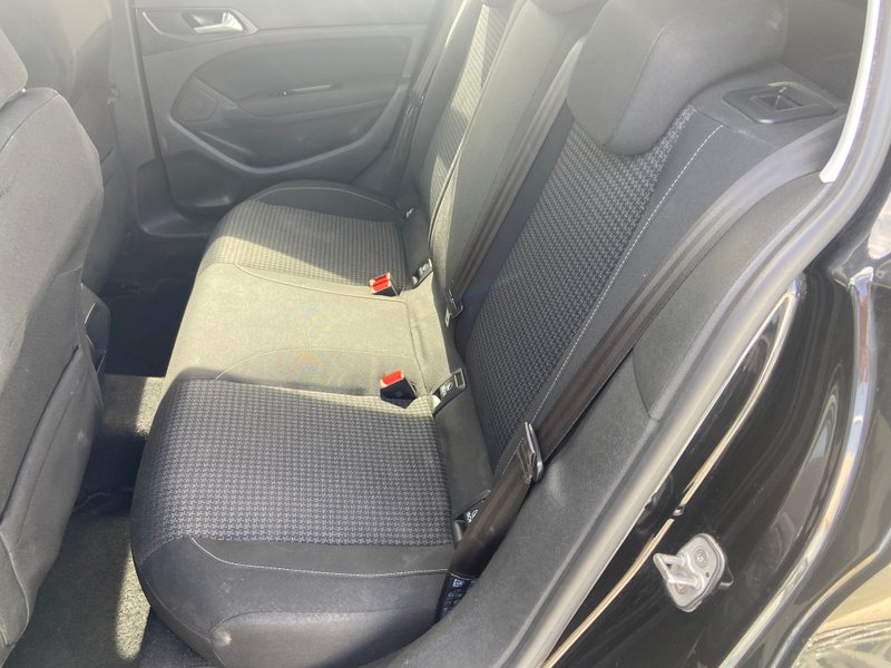 Peugeot 308 1.6 BlueHDi Style 2017, foto 5
