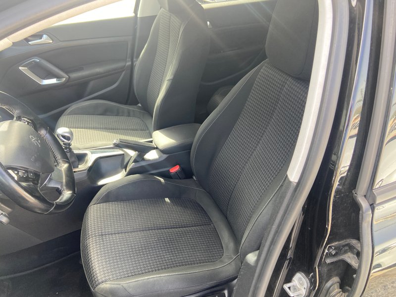 Peugeot 308 1.6 BlueHDi Style 2017, foto 6