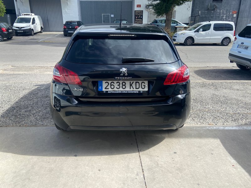 Peugeot 308 1.6 BlueHDi Style 2017, foto 4