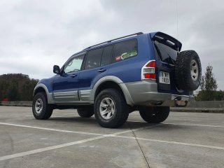 Mitsubishi Montero 2001