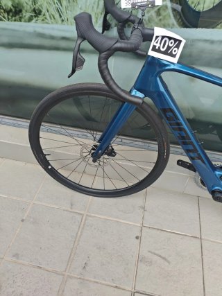 Giant Defy Advanced E+ Elite 2 2025
