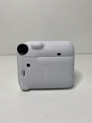 : Cámara Fujifilm Instax Mini 12 Blanca