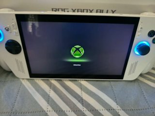 Console portatile Asus ROG Ally Xbox