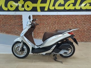 Piaggio Medley 125