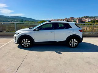KIA Stonic AUTOMÁTICO, ETIQUETA ECO 2025
