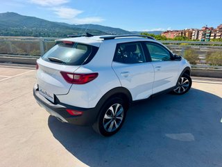 KIA Stonic AUTOMÁTICO, ETIQUETA ECO 2025