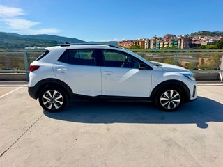 KIA Stonic AUTOMÁTICO, ETIQUETA ECO 2025