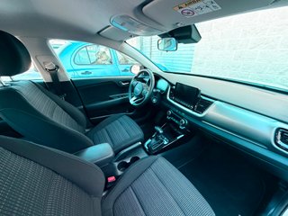 KIA Stonic AUTOMÁTICO, ETIQUETA ECO 2025
