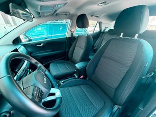 KIA Stonic AUTOMÁTICO, ETIQUETA ECO 2025