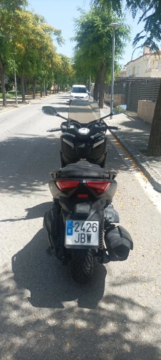 Yamaha XMax 400 ABS Negra/Gris