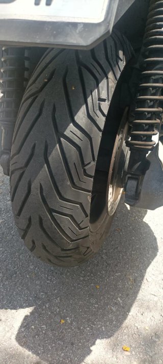 Yamaha XMax 400 ABS Negra/Gris