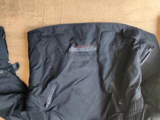 Cazadora Moto Talla M Negra con Forro