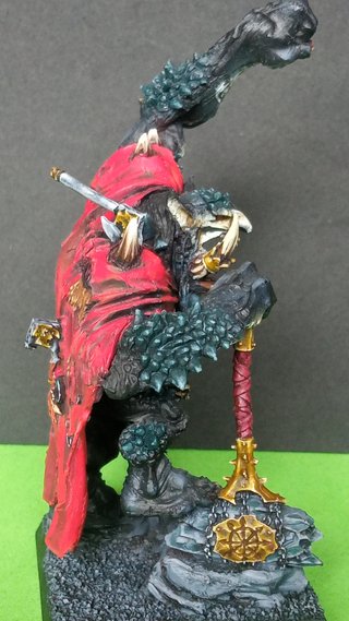 Rey Throgg Miniatura Pintada troll warhammer