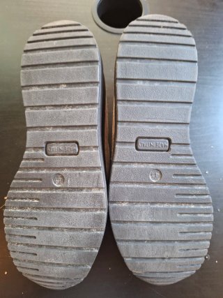 Mocasines MAC ante cadena