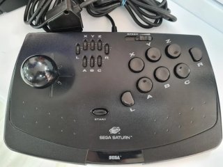 Consola Sega Saturn + Mando Arcade + Duke Nukem 3D