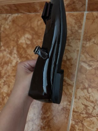 Zapatos niña charol lazo TNY