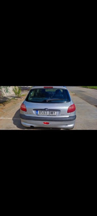 Peugeot 206 2002