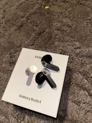 Auriculares Samsung Galaxy Buds 4 Negros