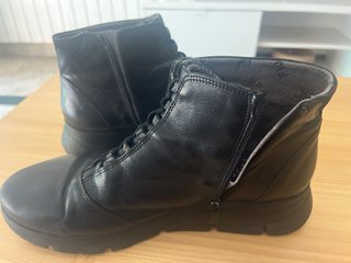 Botines Fluchos negros Talla 41