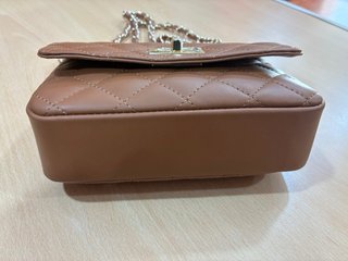Bolso piel marrón diseño italiano