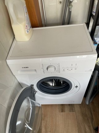 Lavadora blanca