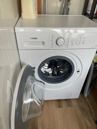 Lavadora blanca