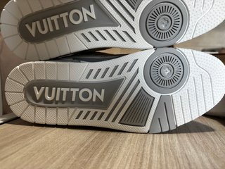 Louis Vuitton Lv skate Sneakers Bianca/Grigio