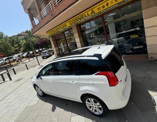 Peugeot 5008 2016
