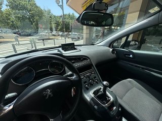 Peugeot 5008 2016