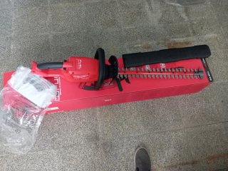 Milwaukee M18 FUEL Cortasetos CHT-0