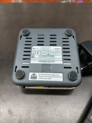 Desco UHD Wifi Movistar con Mando