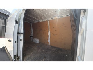 Renault Master Furgon L3H2 3500 Blue dCi 99 kW (135 CV)
