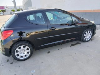 Peugeot 207 2007
