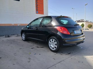 Peugeot 207 2007