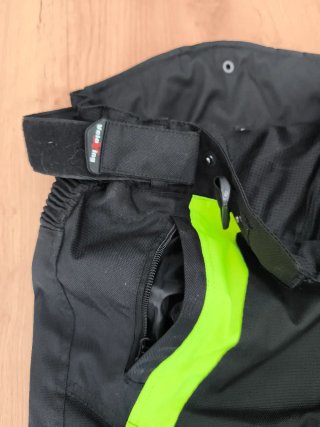 Pantalón moto invierno, ngro/Verde, nuevo, talla S