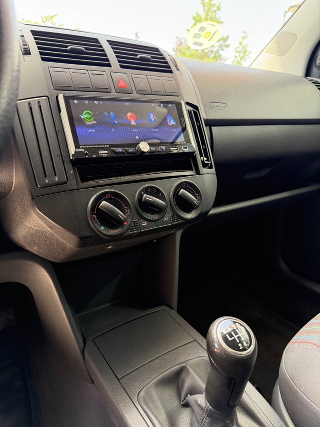 Volkswagen Polo 1.4i RESTYLING