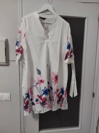 Vestidos variados nuevos con su etiqueta