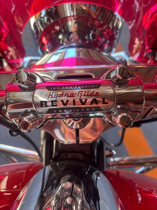 Harley-Davidson Hydra Glide Revival