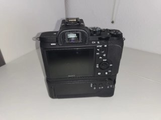 Sony Alpha 7 II Kit Baterías y Cargador