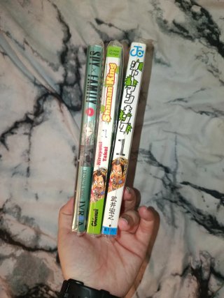 Lote de 3 manga Spy x Family y Shaman King