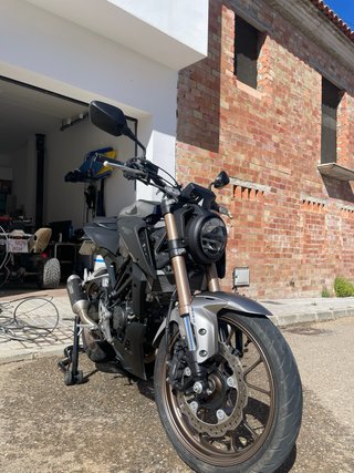 Honda CB125R Gris - Moto Naked