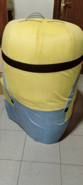 Disfraz Minion Gigante para Fiestas