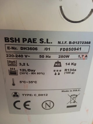 Deshumidificador Ufesa Humisan 12L
