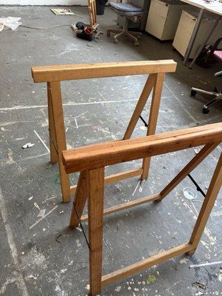 Caballetes de madera para mesa
